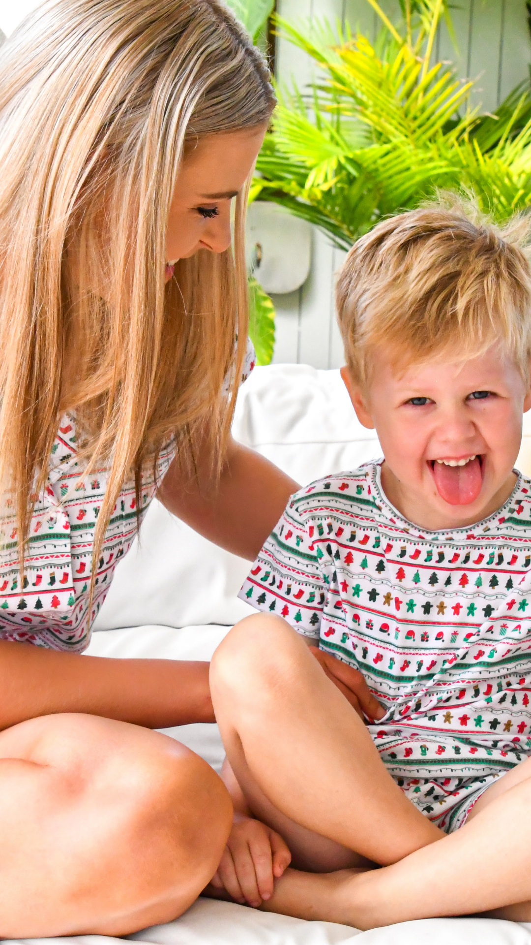 Matching pyjamas au