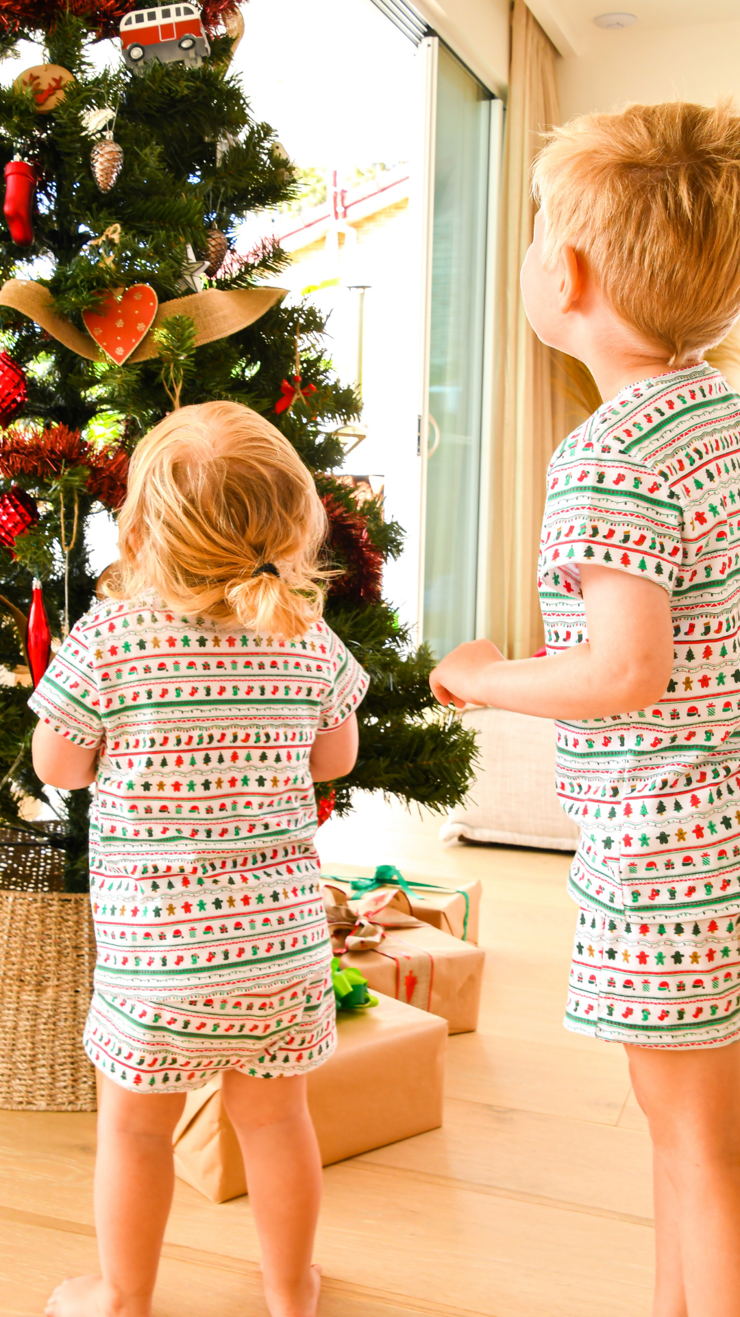 Matching pyjamas au